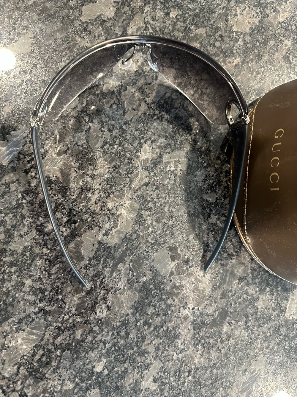 Gucci Shield Sunglasses in Black Gradient - Picture 4 of 9